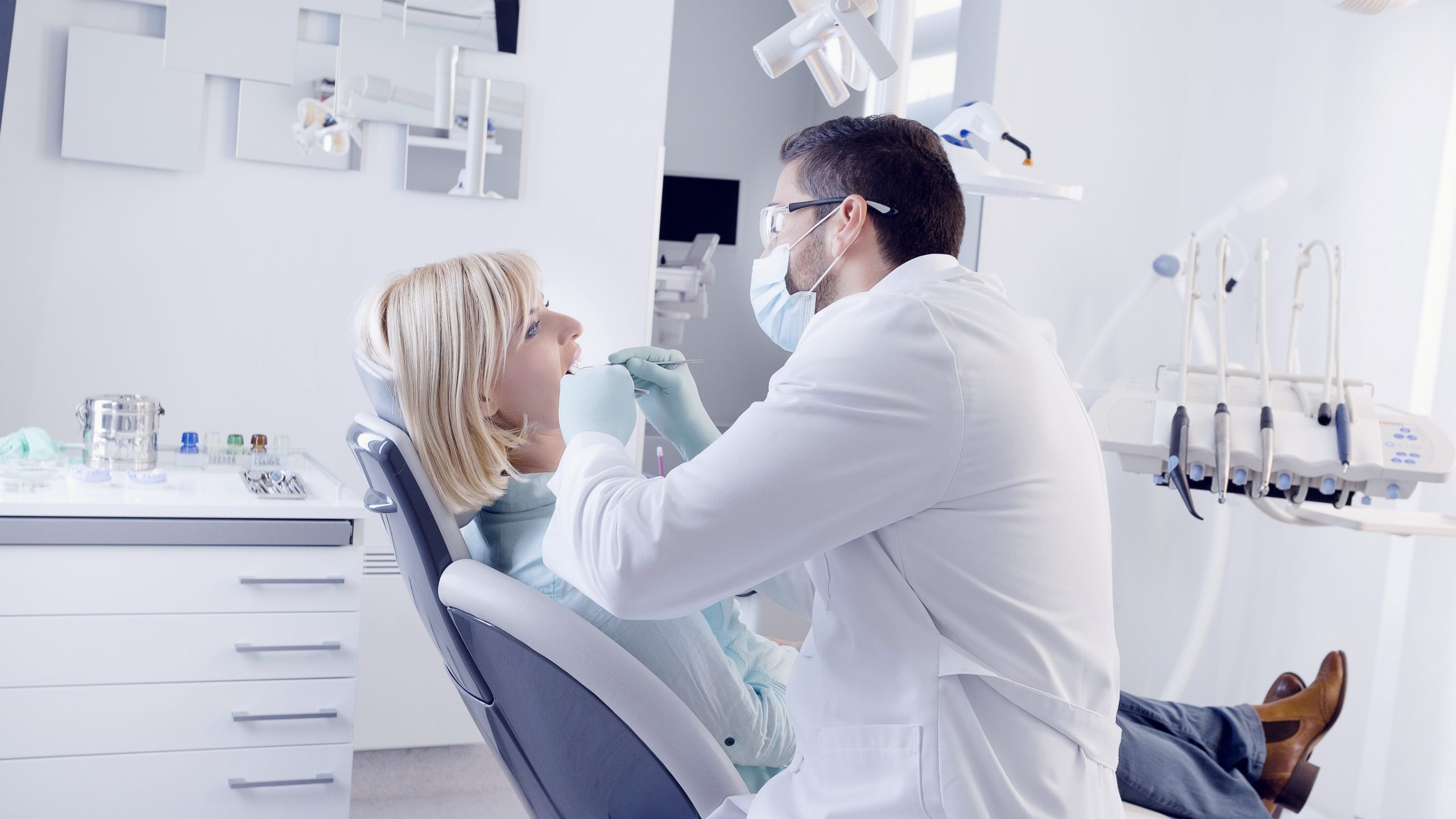 Dentist in Santa Isabel, PR